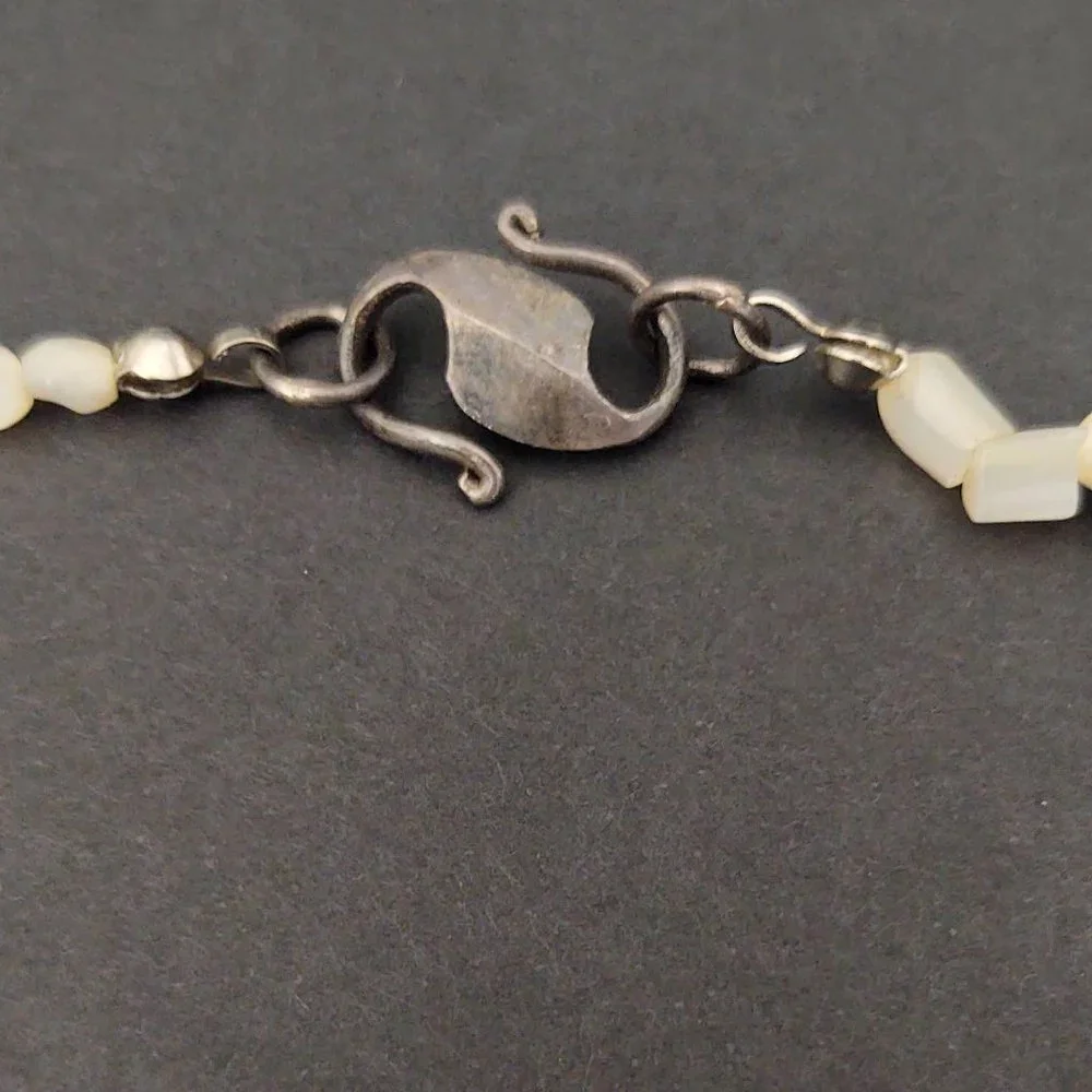 Cream shell & stone necklace